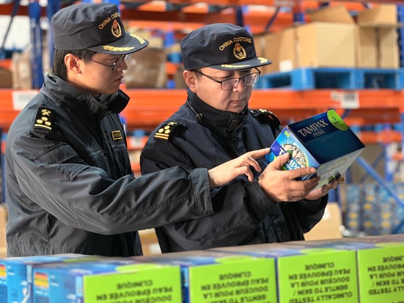 石家庄海关护航“双十二”跨境电商首日单量创同期新高